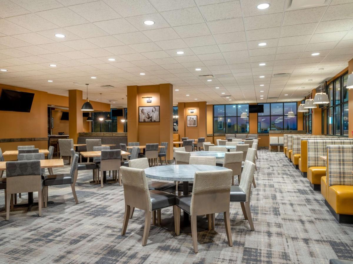 Hilton Garden Inn Jeffersonville, In מראה חיצוני תמונה