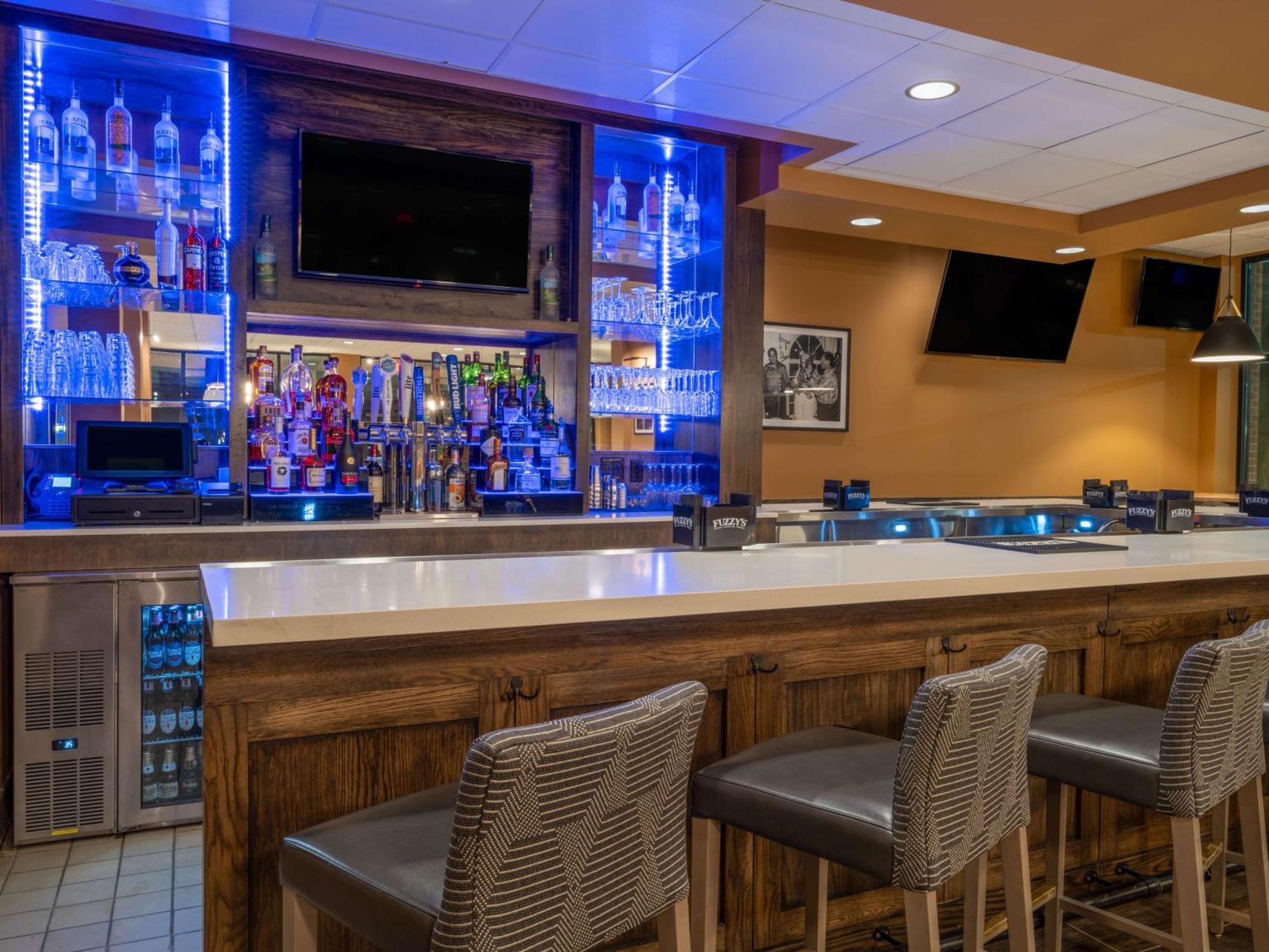 Hilton Garden Inn Jeffersonville, In מראה חיצוני תמונה